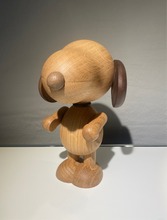 Lade das Bild in den Galerie-Viewer, Snoopy-Figur groß von boyhood