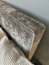 Lade das Bild in den Galerie-Viewer, Schramm Bett Gala