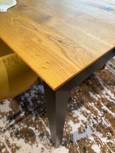 Lade das Bild in den Galerie-Viewer, Esstisch Prato