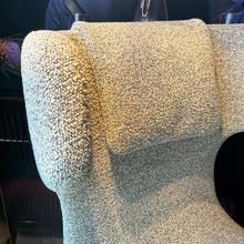 Lade das Bild in den Galerie-Viewer, Sessel Grand Repos mit Ottoman von vitra