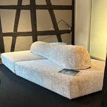 Lade das Bild in den Galerie-Viewer, Sofa on the rocks edra