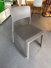 Lade das Bild in den Galerie-Viewer, Tip Ton Stuhl