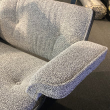 Lade das Bild in den Galerie-Viewer, Eames Lounge Chair Sessel & Ottoman in Stoff Nubia