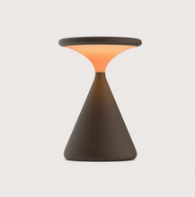 Lade das Bild in den Galerie-Viewer, Salt Leuchte von GRAU