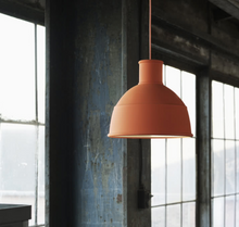 Lade das Bild in den Galerie-Viewer, Pendelleuchte Unfold Lamp von Muuto