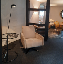 Lade das Bild in den Galerie-Viewer, Sessel Nano von WeibelWeibel