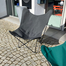 Lade das Bild in den Galerie-Viewer, Butterfly Chair / Sessel