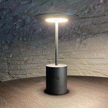 Lade das Bild in den Galerie-Viewer, Akkuleuchte Yoru von arkoslight