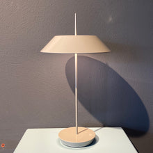 Lade das Bild in den Galerie-Viewer, Mayfair Mini Akkuleuchte