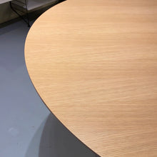 Lade das Bild in den Galerie-Viewer, Esstisch CPH 20 von HAY