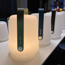 Lade das Bild in den Galerie-Viewer, Balad Akkuleuchte Höhe 38cm Fermob