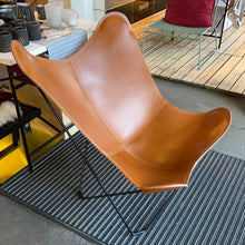 Lade das Bild in den Galerie-Viewer, Butterfly Chair / Sessel