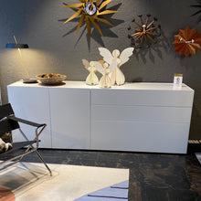 Lade das Bild in den Galerie-Viewer, Sideboard just cube Light von Interlübke
