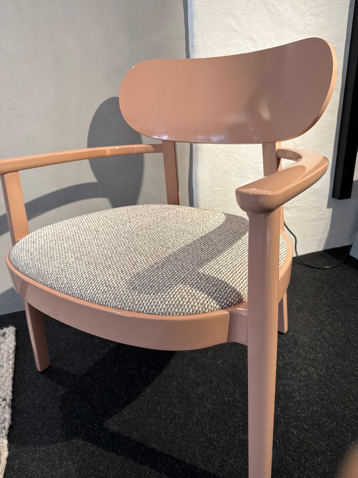 Kleiner Sessel mit Armlehnen 119SPF