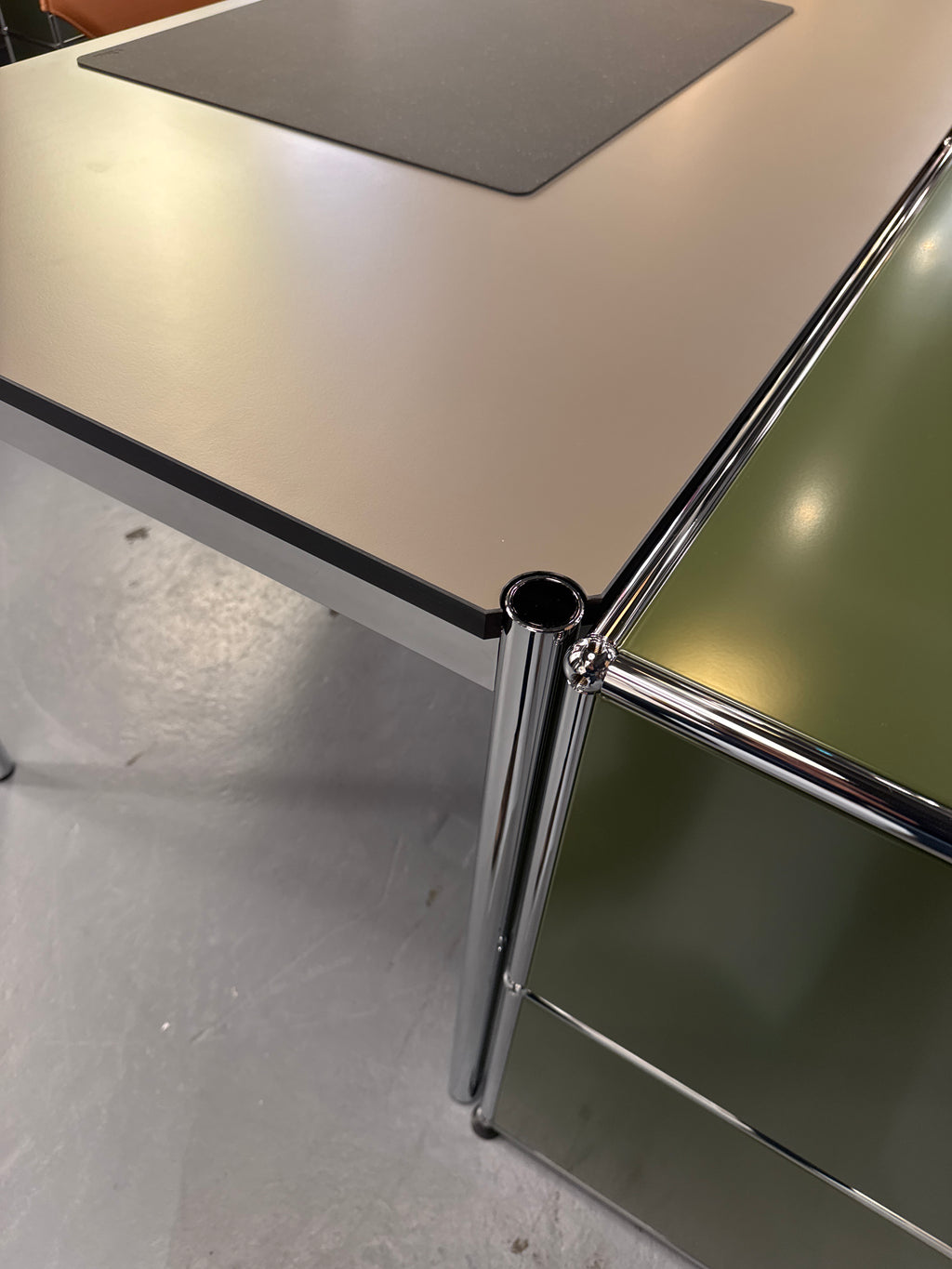 USM Haller Tisch