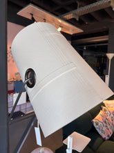 Lade das Bild in den Galerie-Viewer, Stehleuchte Fork von Lodes/Diesel
