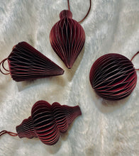 Lade das Bild in den Galerie-Viewer, Weihnachts - Papieranhänger - 4er Set - Deko
