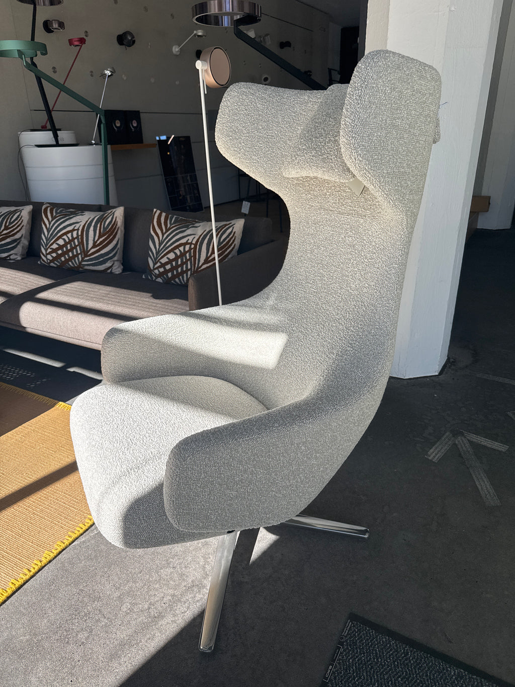 Sessel Grand Repos mit Ottoman von vitra