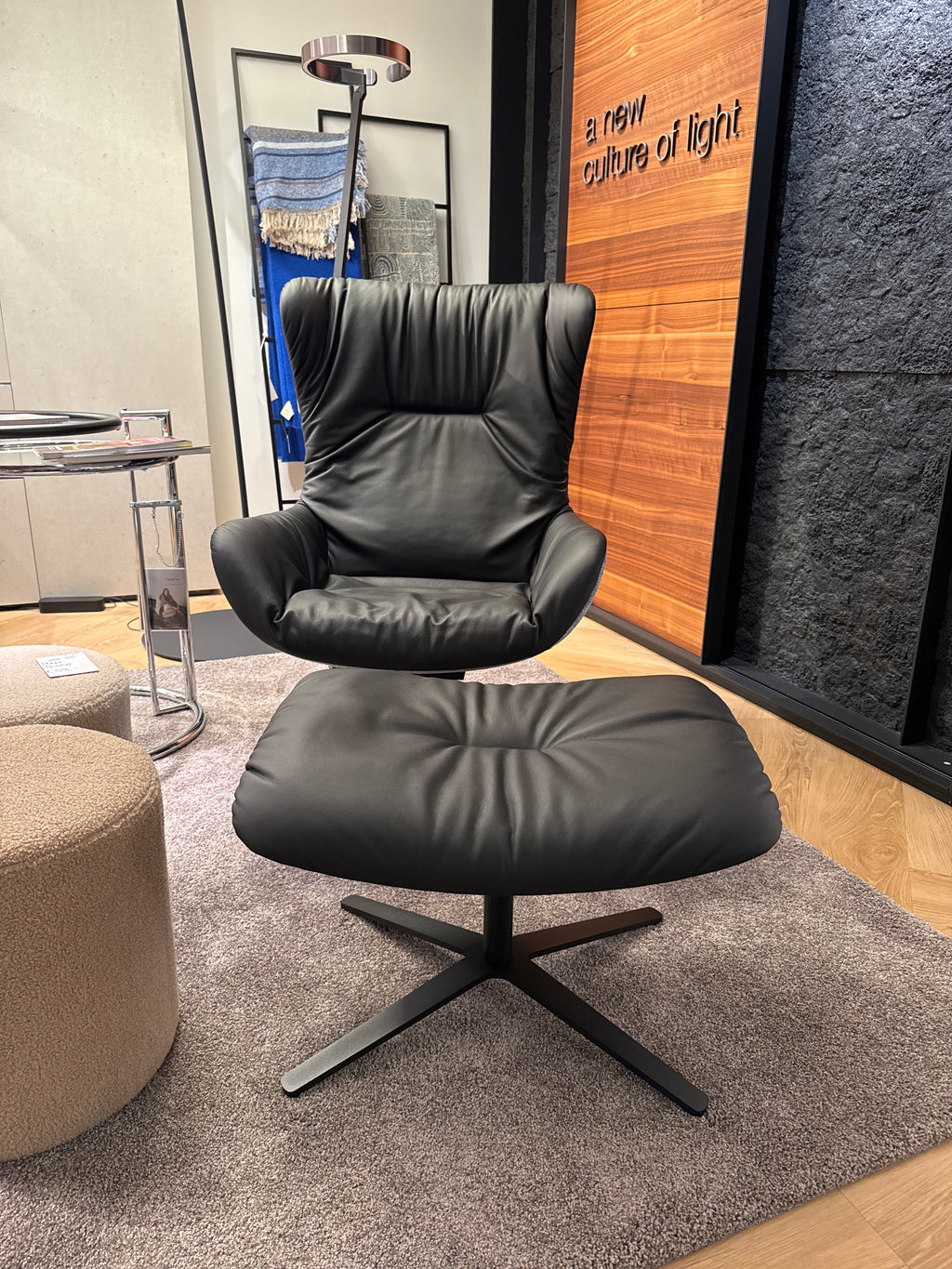 Leya Wingback Chair von freifrau