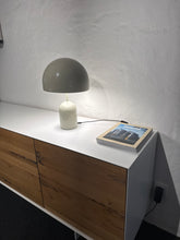 Lade das Bild in den Galerie-Viewer, Bell Table Tischleuchte
