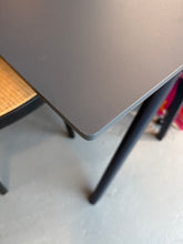 Lade das Bild in den Galerie-Viewer, Sekretär/ Homeoffice CPH 90 Desk von HAY
