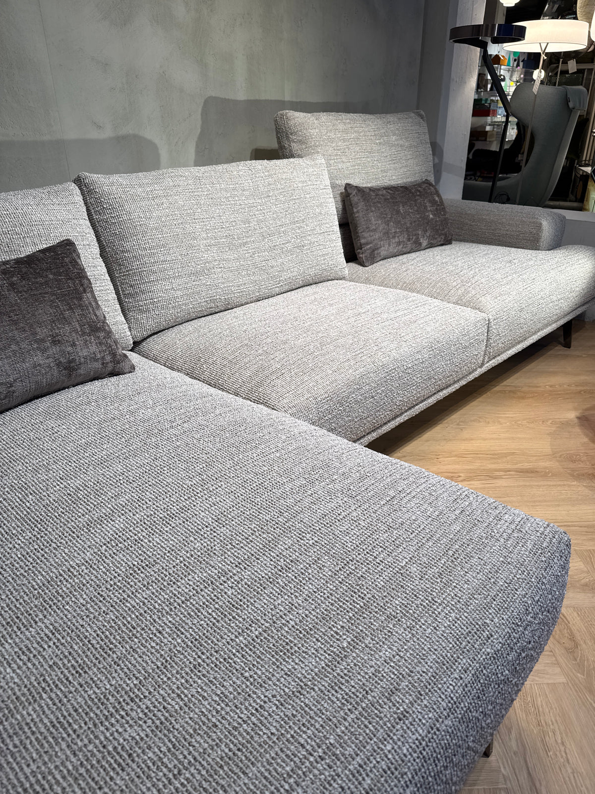 Upper Sofa