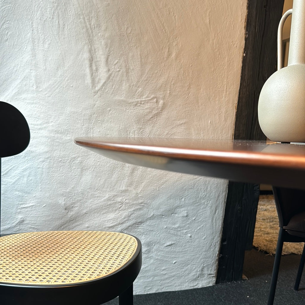 Esstisch Saarinen von Knoll International