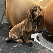 Lade das Bild in den Galerie-Viewer, Hund Estelle the Basset von zoozoofriends
