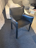 CAB Kernleder Stuhl mit Armlehnen