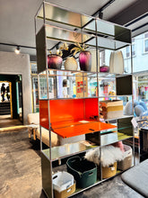 Lade das Bild in den Galerie-Viewer, USM Regal
