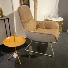 Lade das Bild in den Galerie-Viewer, Leya Lounge Chair von freifrau
