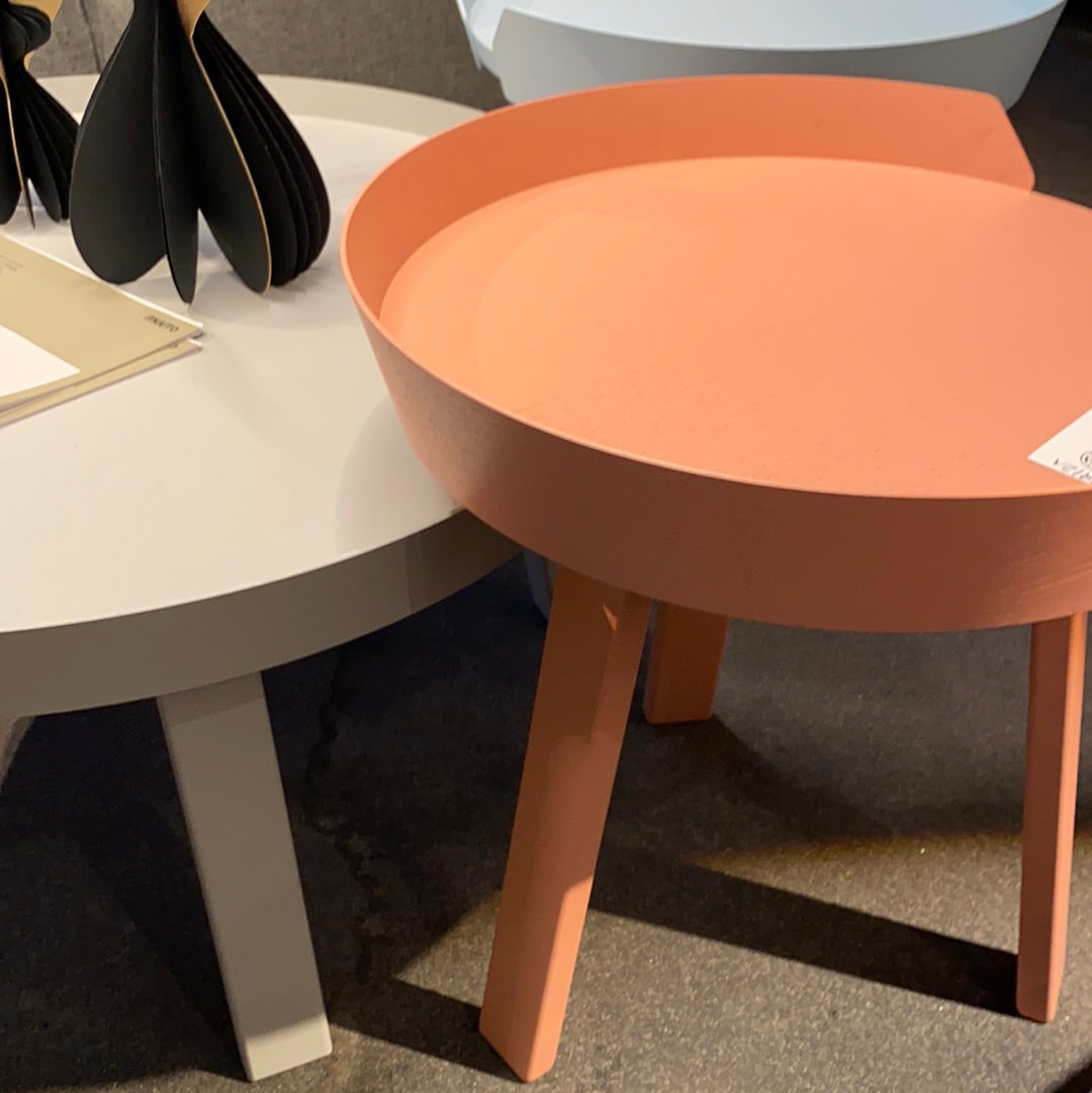 Beistelltisch Around von Muuto