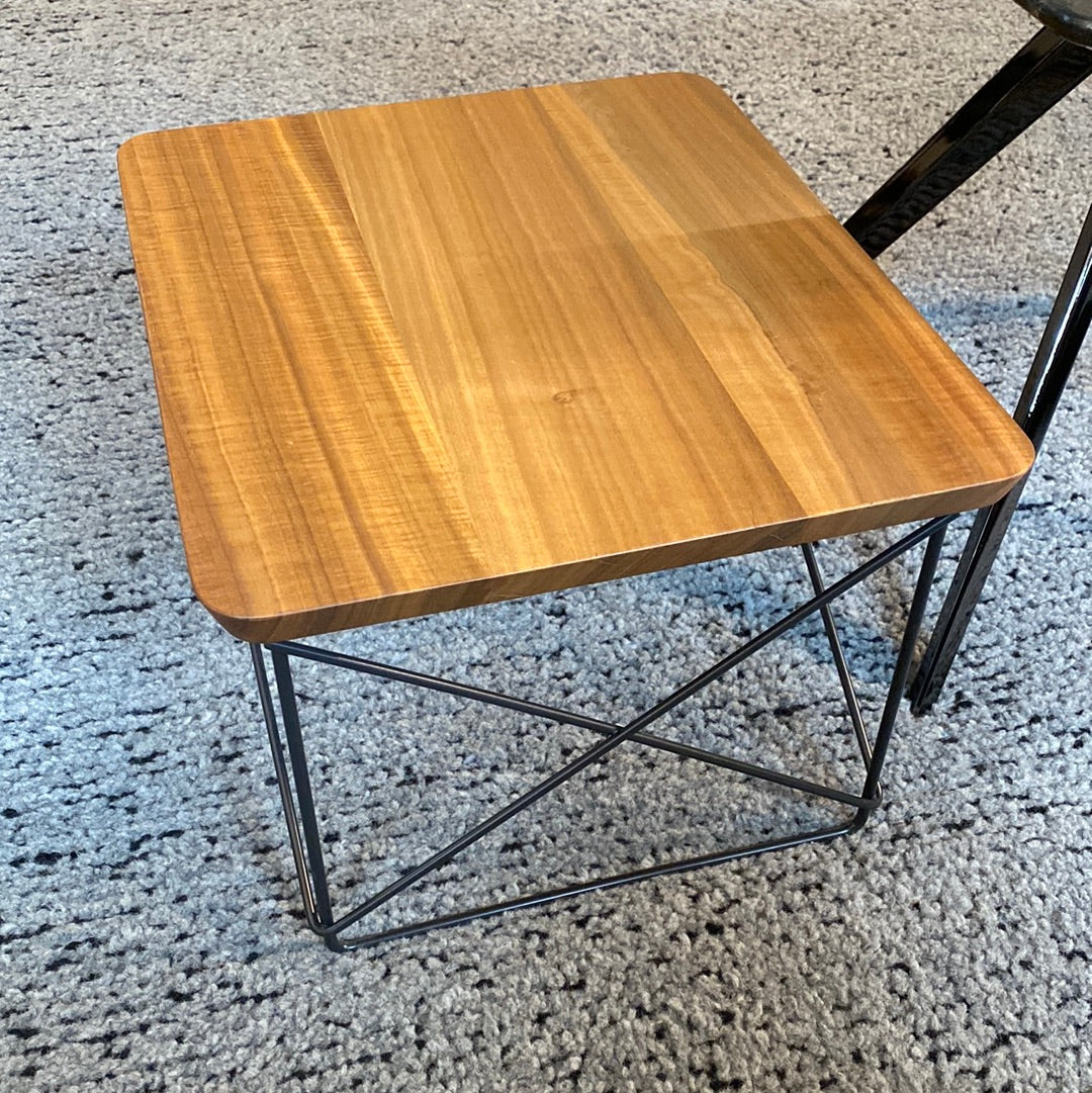 Beistelltisch Occassional Table LTR eucalyptus Limited Vitra