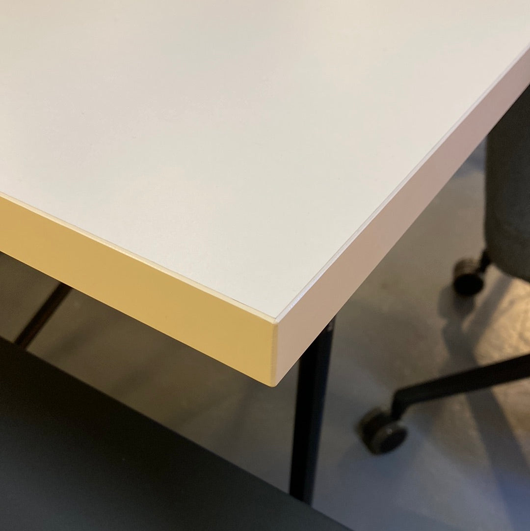 Schreibtisch Eiermann von Richard Lampert