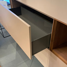 Lade das Bild in den Galerie-Viewer, Sideboard Formeins F10

