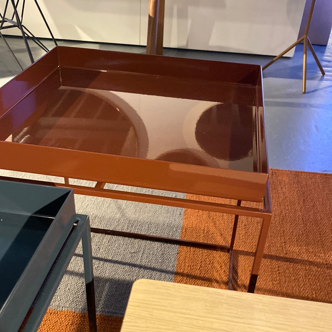 TRAY Table von HAY