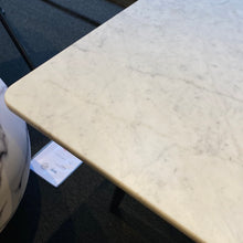 Lade das Bild in den Galerie-Viewer, Couchtisch Eames Coffee Table vitra
